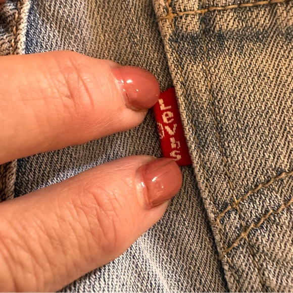 Levi's Women's Light Blue Denim High Waisted Jean Short Classic Fit Casual beach - Picture 6 of 11